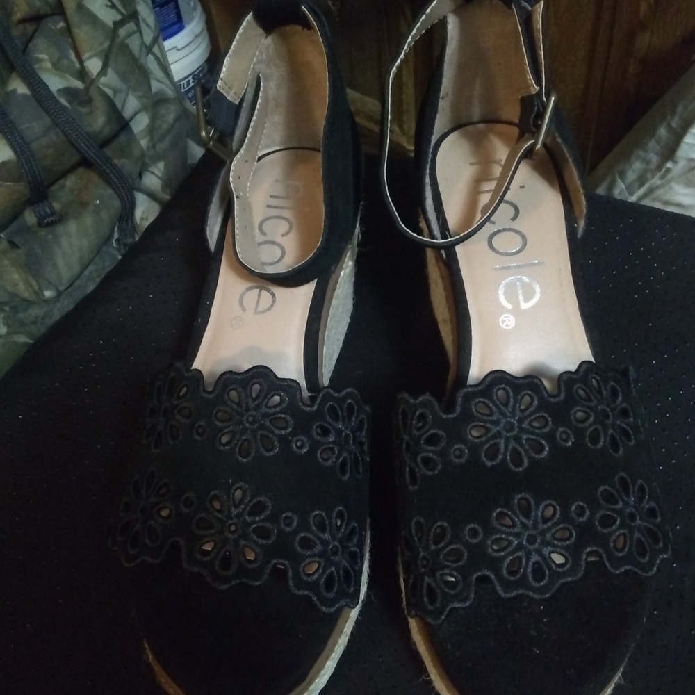 Wedges - Picture 2 of 3